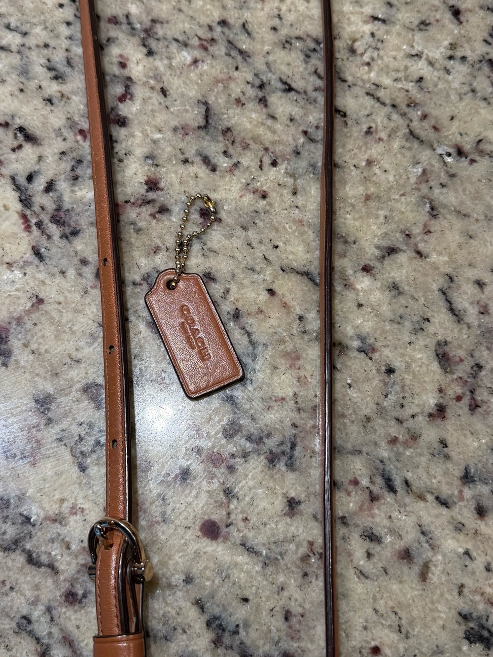 Coach Brown Leather Crossbody Strap and Matching Hang Tag with Gold Hardware - Picture 4 of 8
